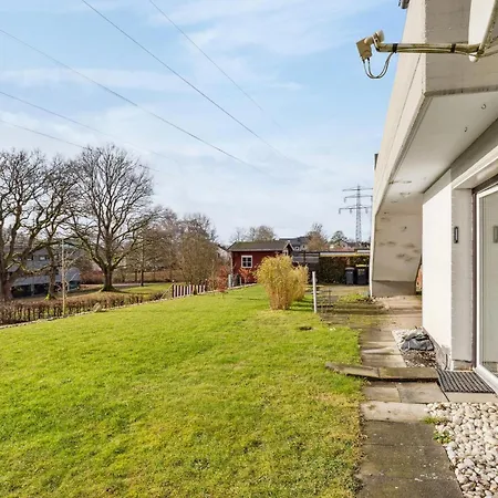 Pet Friendly In With Kitchen Apartmán Meschede